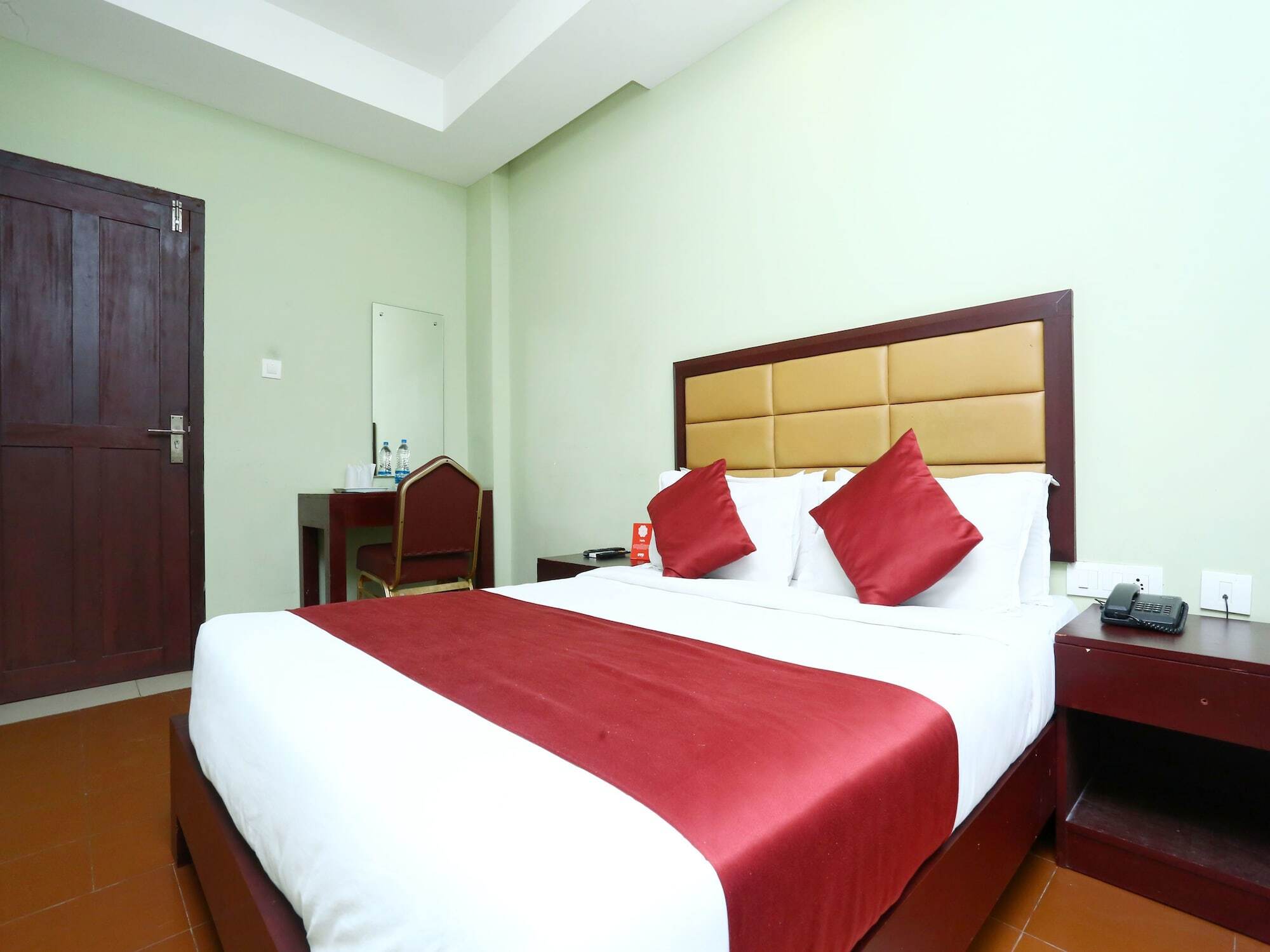 Отель Oyo 15190 Select Residency Кожикоде Экстерьер фото